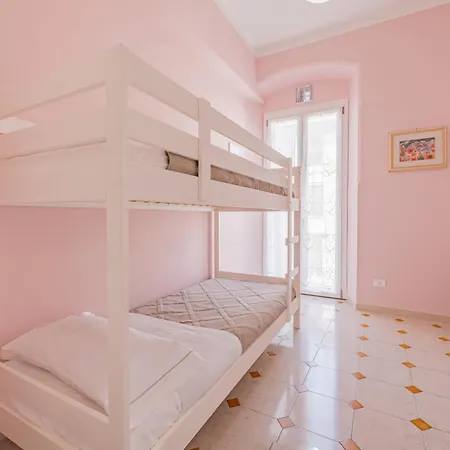 5 Terre Blue Light House 아파트 *