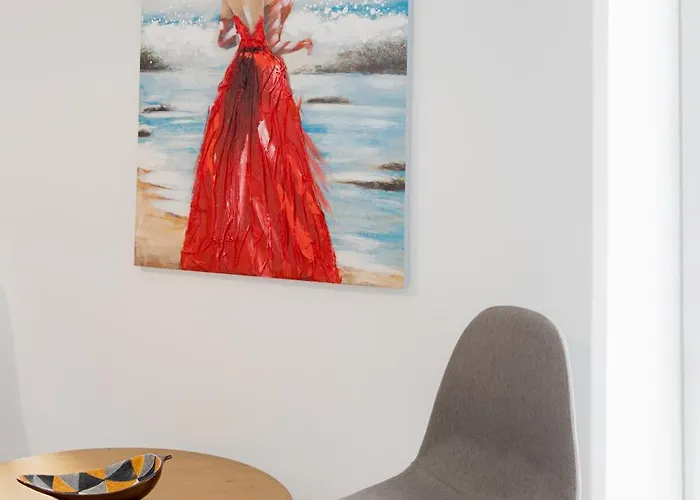 5 Terre Blue Light House