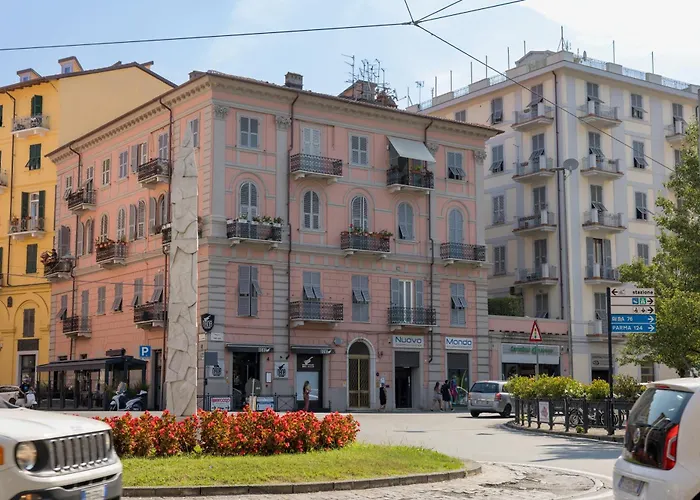 Апартаменты 5 Terre Blue Light House *