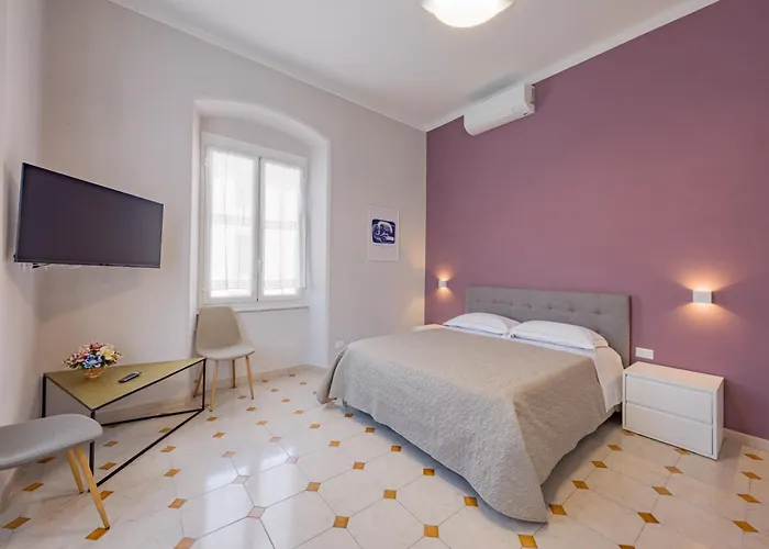 5 Terre Blue Light House Апартаменты