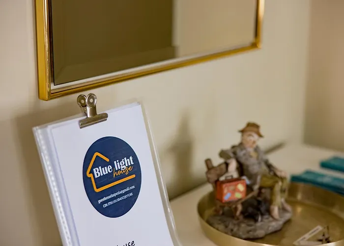 5 Terre Blue Light House Апартаменты Специя